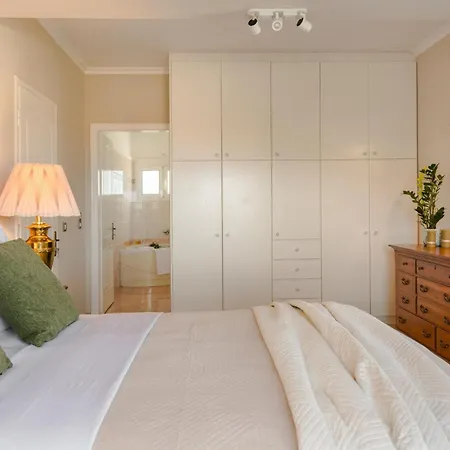 Anelia 别墅 萨米